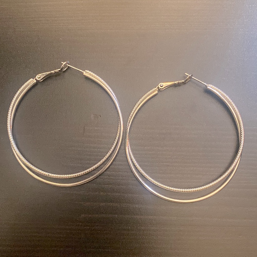 1 inch hoop earrings